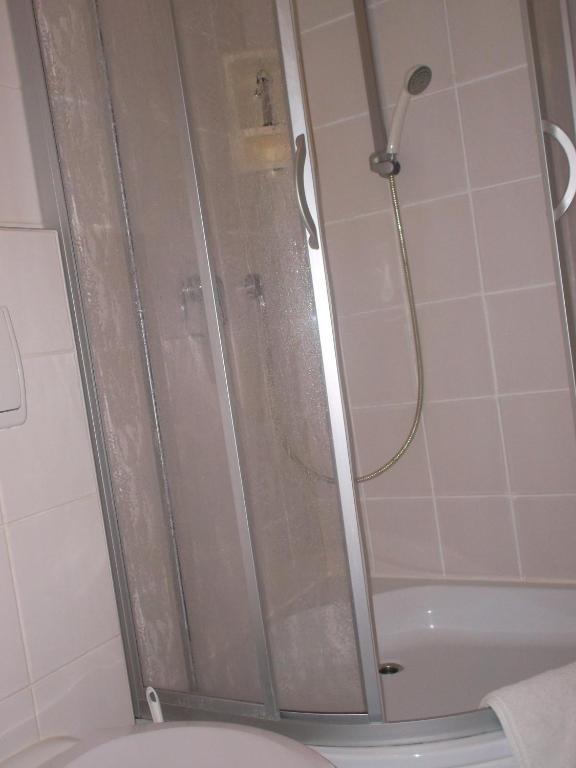 Hotel Am Seetor Angermunde Habitación foto